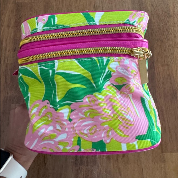 NWOT Lilly Pulitzer x Target Cosmetic Makeup Travel Train Case Fan Dance - Picture 6 of 16